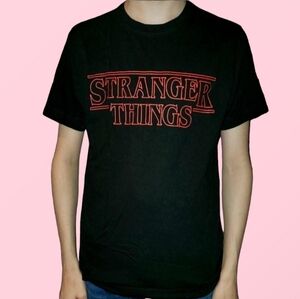 Stranger Things Graphic T-Shirt (M)